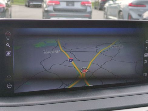 Used 2022 Lexus RX 450h AWD w/ Premium Package image 24