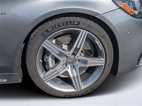 Used 2018 Mercedes-Benz S 63 AMG S 4MATIC Sedan image 9