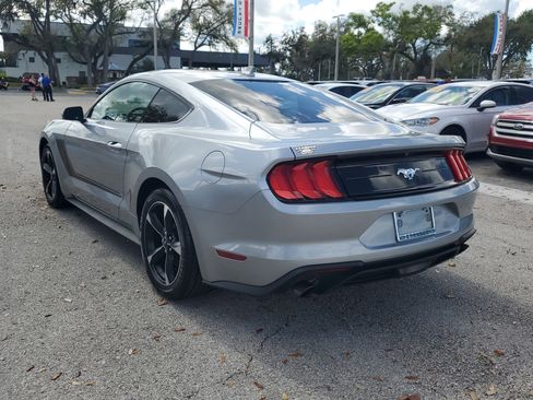 Certified 2021 Ford Mustang Coupe image 7