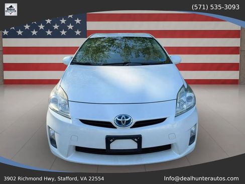 Used 2010 Toyota Prius FWD image 2