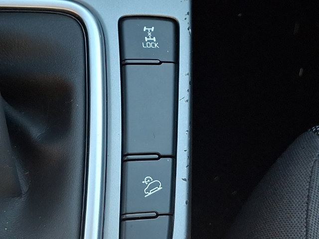 Used 2024 Kia Seltos LX AWD/4WD image 25
