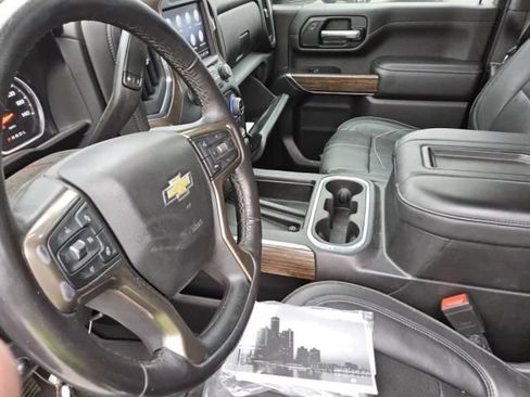 Used 2022 Chevrolet Silverado 3500 High Country w/ Safety Package II AWD/4WD image 4