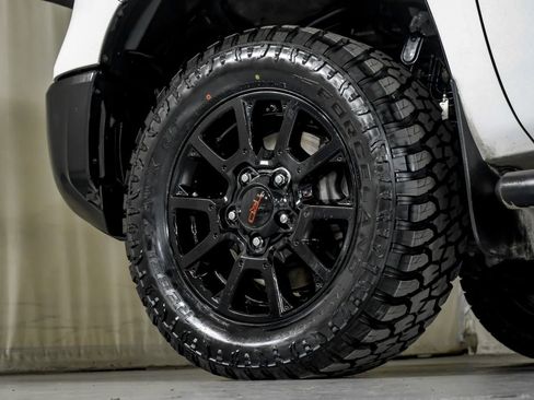 Used 2020 Toyota Tundra SR image 48