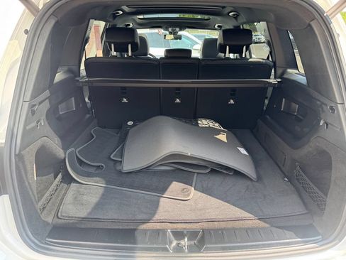 Used 2020 Mercedes-Benz GLB 250 4MATIC image 34