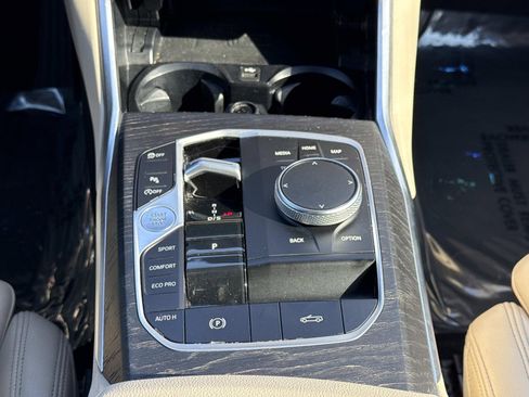 Used 2024 BMW 430i Convertible image 11