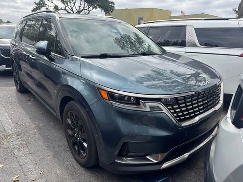 Used 2024 Kia Carnival SX Prestige image 10