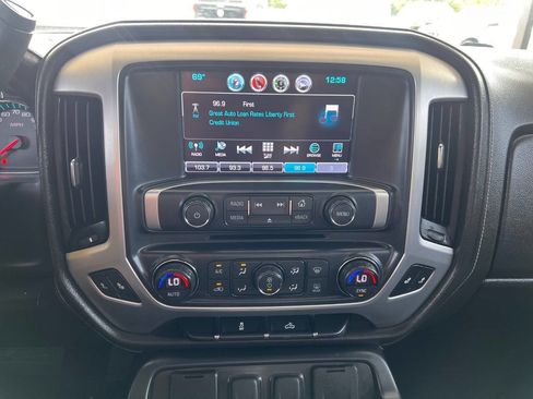 Used 2017 GMC Sierra 1500 SLE w/ SLE Value Package image 18
