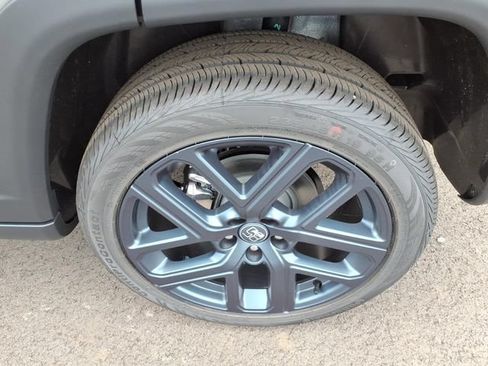 New 2026 Jeep Compass Latitude AWD/4WD image 4