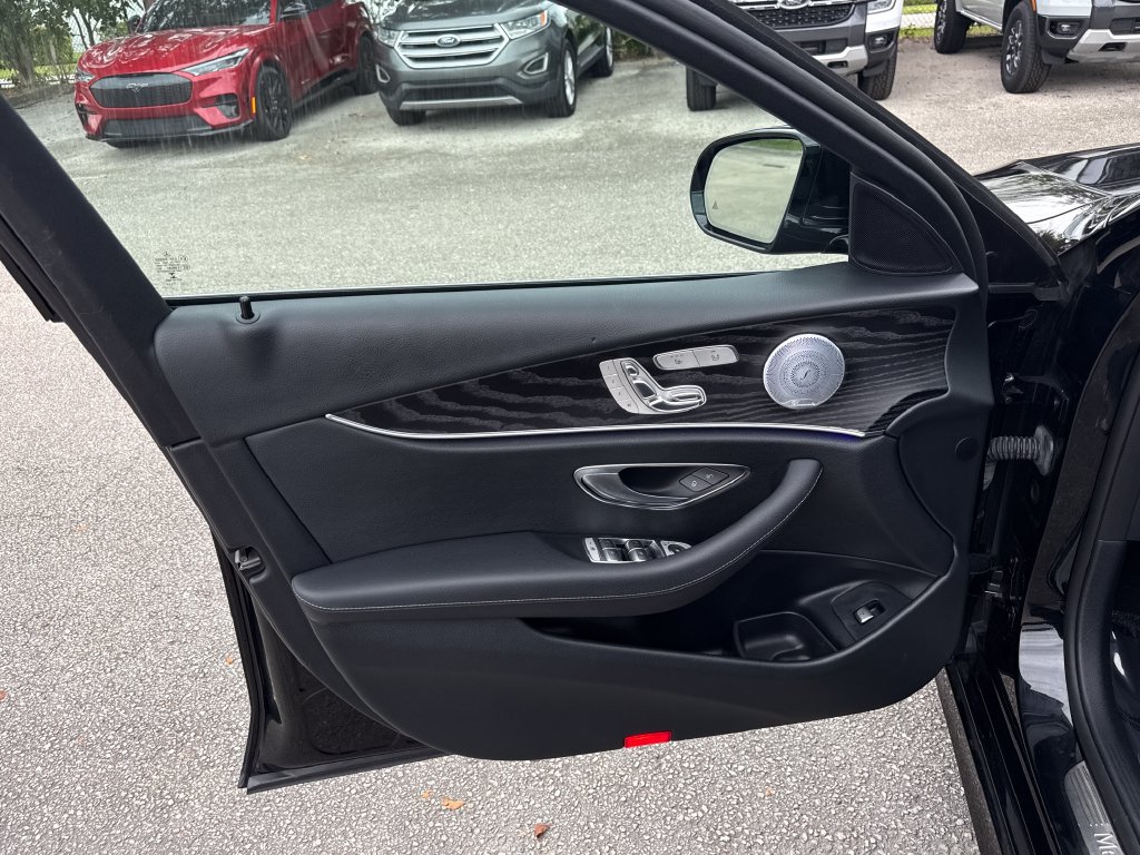 Used 2018 Mercedes-Benz E 300 image 12