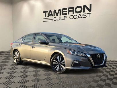 Used 2021 Nissan Altima 2.5 SV