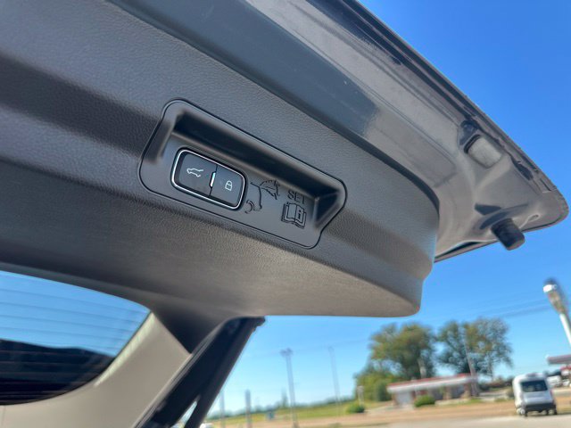 Used 2026 Ford Explorer Active w/ Active Comfort Package RWD image 24