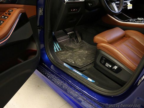 Certified 2025 BMW X5 M60i w/ Executive Package image 29