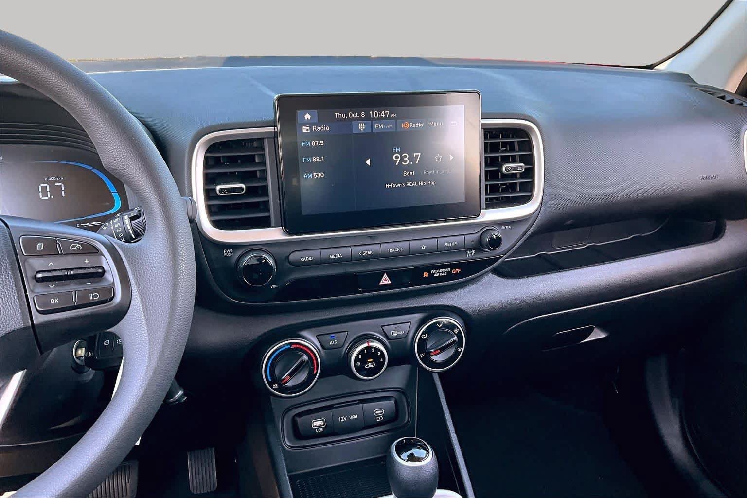 Used 2026 Hyundai Venue SE FWD image 7