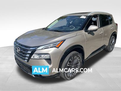 Used 2024 Nissan Rogue Platinum w/ Platinum Premium Package