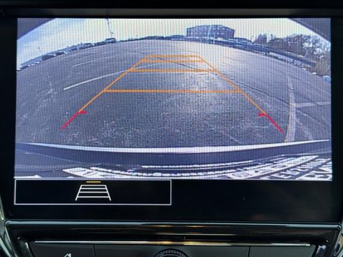 Used 2022 Chevrolet TrailBlazer LT w/ Convenience Package image 22