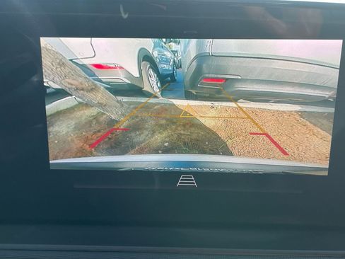 Used 2025 Buick Envista Preferred image 17