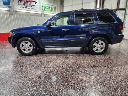 Used 2005 Jeep Grand Cherokee Laredo image 4