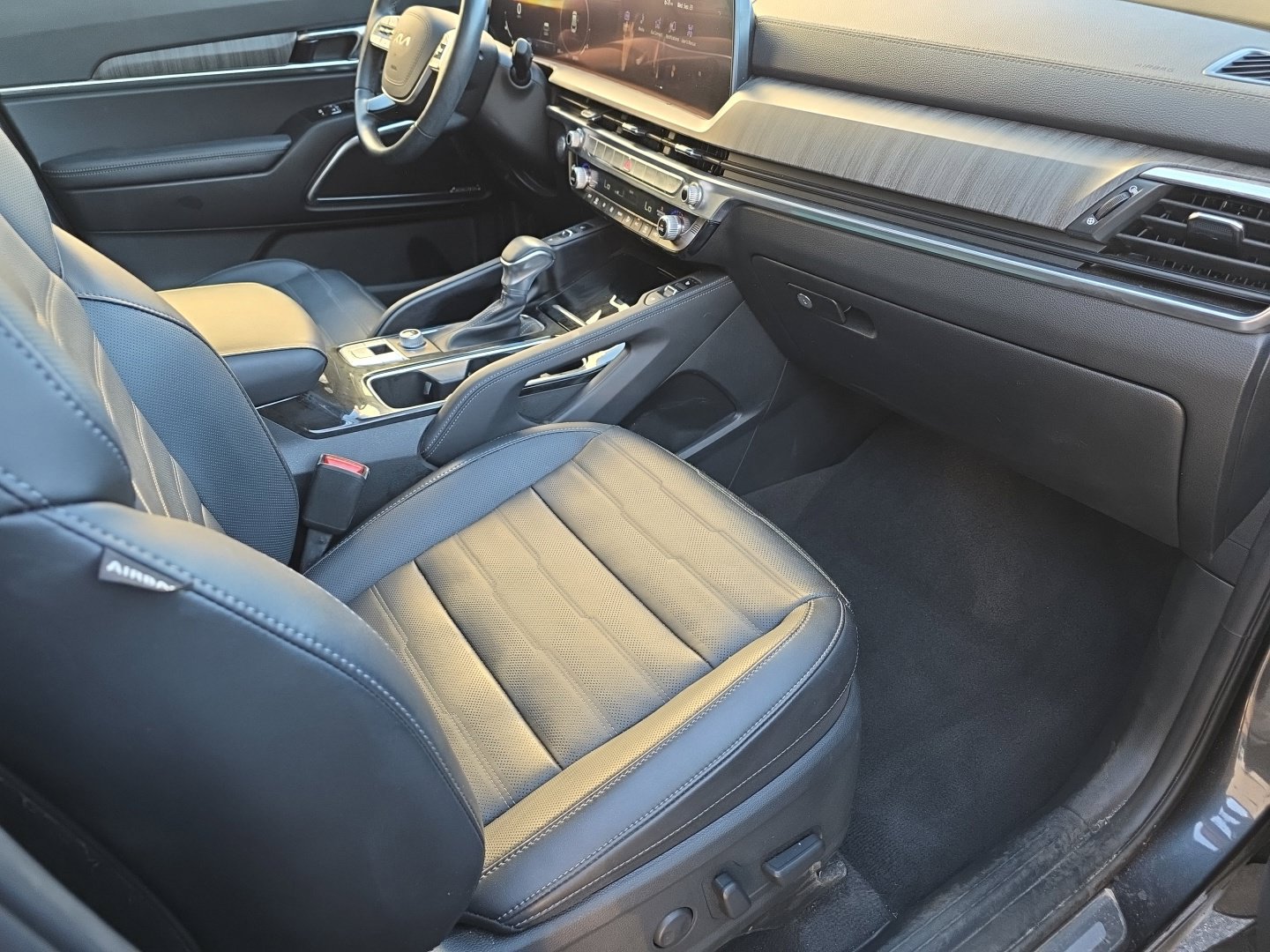 Used 2024 Kia Telluride SX Prestige AWD/4WD image 43
