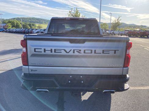 Used 2024 Chevrolet Silverado 1500 Custom Trail Boss AWD/4WD image 6