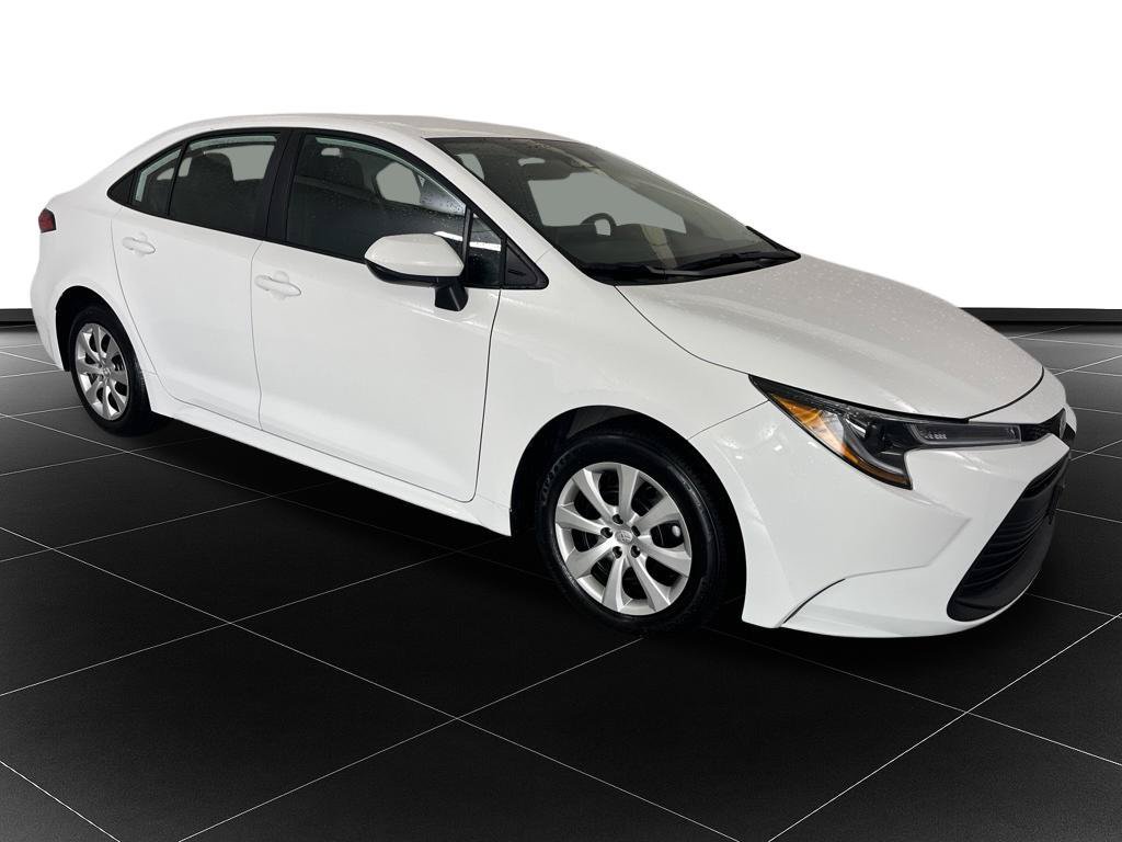 Used 2026 Toyota Corolla LE FWD image 7