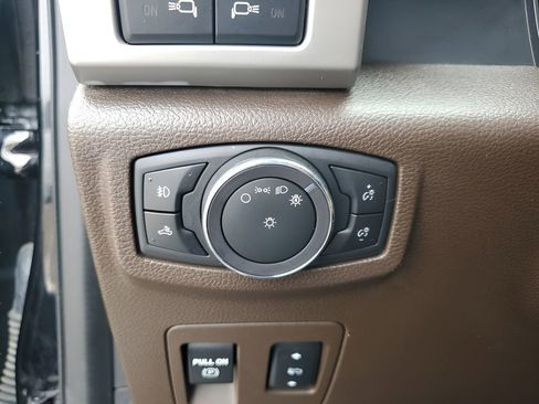 Used 2020 Ford F150 King Ranch w/ Equipment Group 601A Luxury image 31