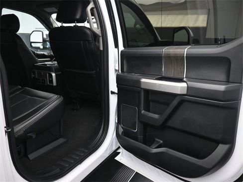 Used 2021 Ford F350 Lariat w/ Lariat Ultimate Package image 16