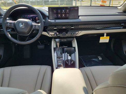 New 2026 Honda Accord EX-L image 10