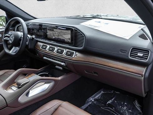 New 2026 Mercedes-Benz GLS 450 4MATIC image 25
