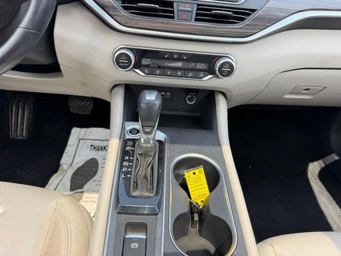 Used 2019 Nissan Altima 2.5 Platinum AWD/4WD image 15