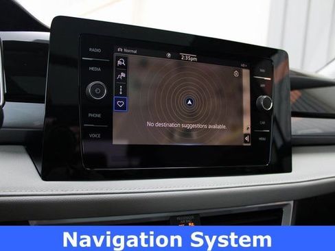 New 2025 Volkswagen Taos SEL AWD/4WD image 4