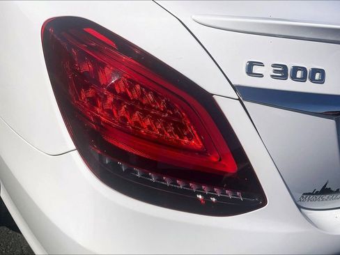 Used 2019 Mercedes-Benz C 300 4MATIC Sedan w/ Premium Package image 25