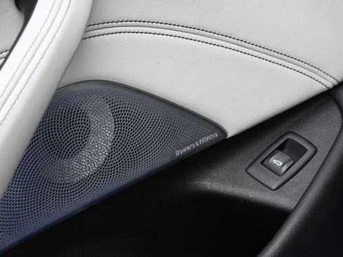 Used 2023 BMW M5 w/ Competition Package image 34