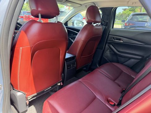 Used 2025 MAZDA CX-30 AWD 2.5 S w/ Preferred Package image 12