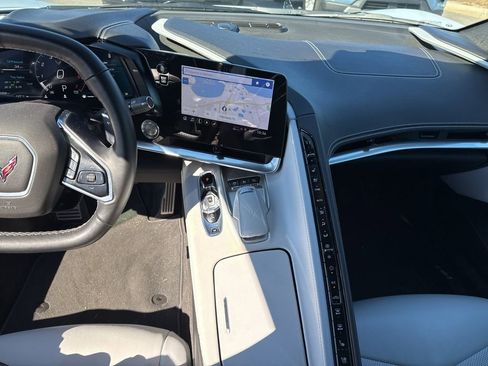 Used 2023 Chevrolet Corvette Stingray Preferred Cpe w/ Z51 Performance Package image 9