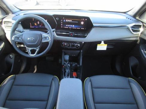 New 2025 Chevrolet TrailBlazer ACTIV w/ Convenience Package image 12