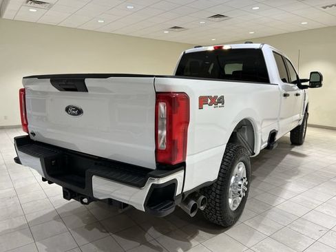 Certified 2025 Ford F350 XLT w/ FX4 Off-Road Package AWD/4WD image 5