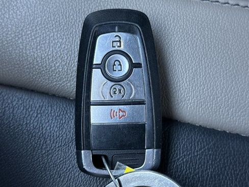 Used 2022 Ford Bronco Wildtrak AWD/4WD image 24