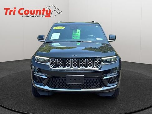 Used 2022 Jeep Grand Cherokee Summit AWD/4WD image 2