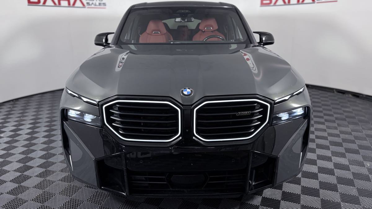 Used 2023 BMW XM AWD/4WD image 11
