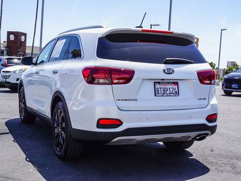 Used 2020 Kia Sorento EX image 5