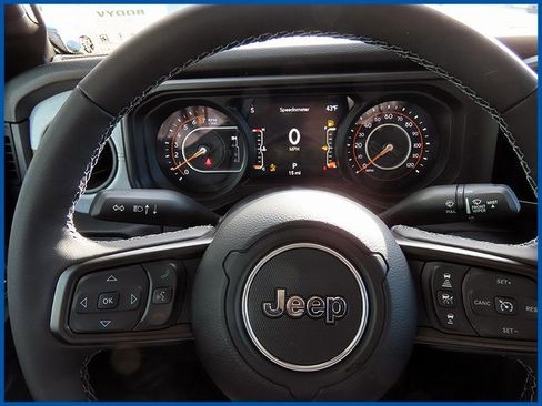 New 2026 Jeep Gladiator Willys image 15