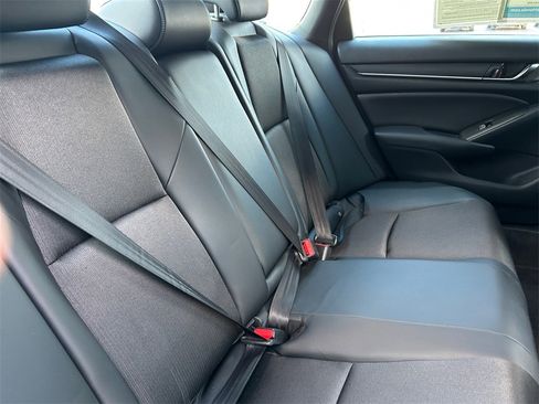 Certified 2022 Honda Accord Sport image 19