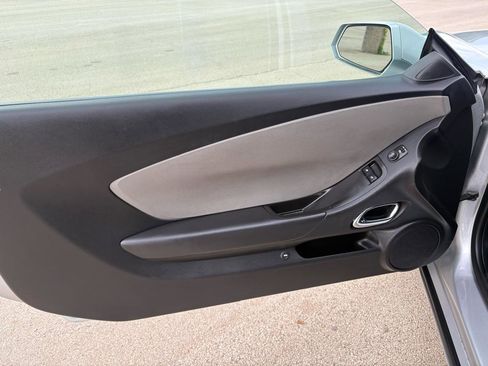 Used 2010 Chevrolet Camaro LS image 17