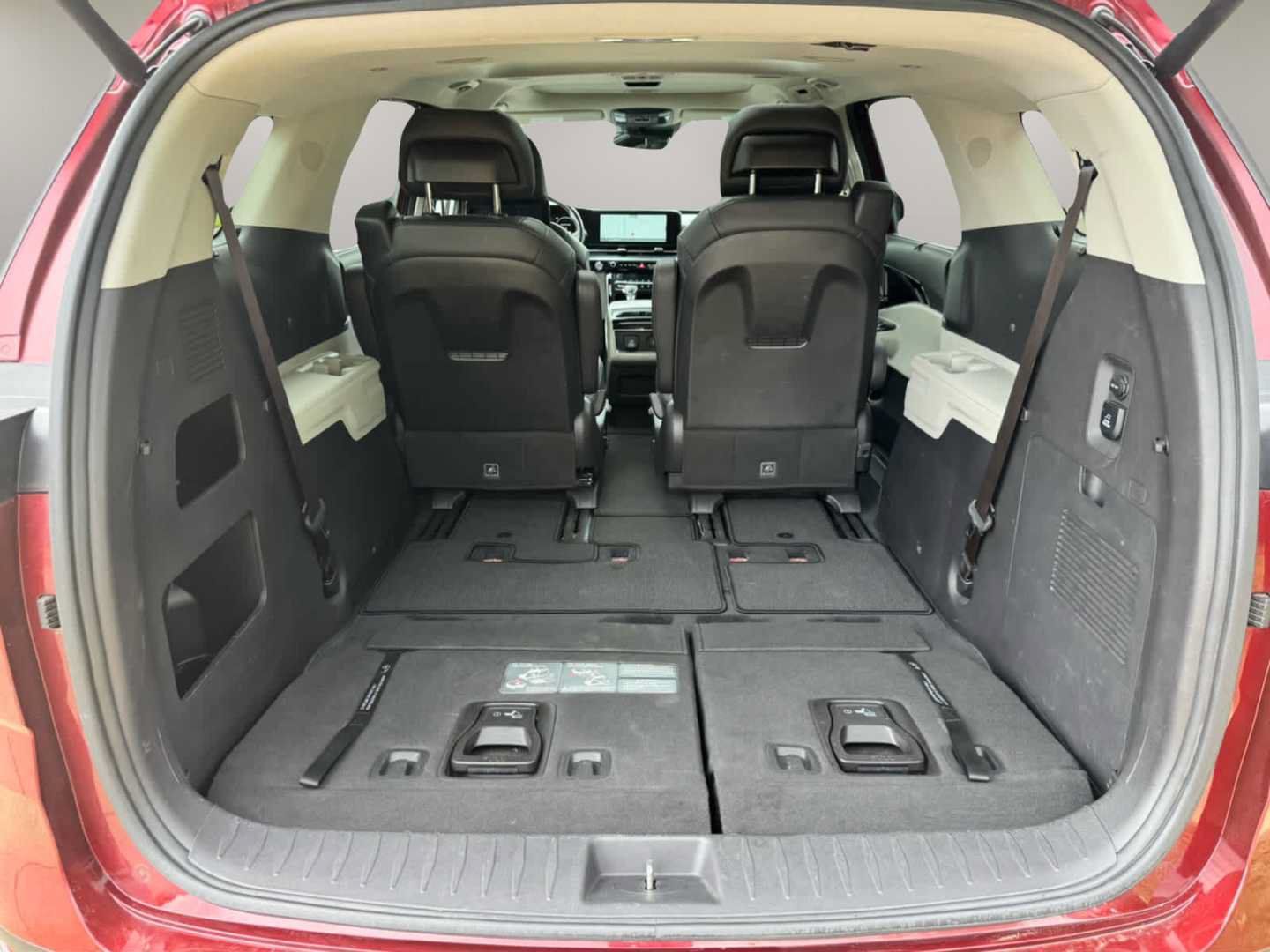 Used 2022 Kia Carnival SX Prestige FWD image 30