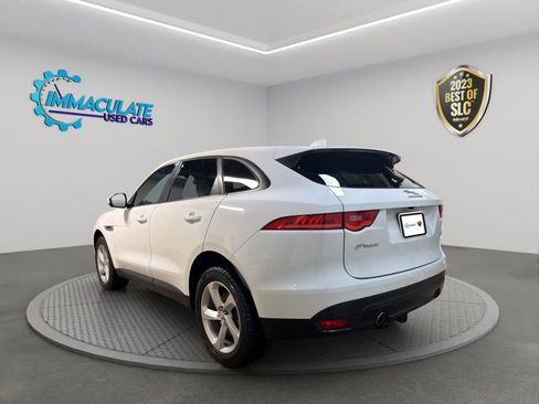 Used 2017 Jaguar F-PACE Premium image 3
