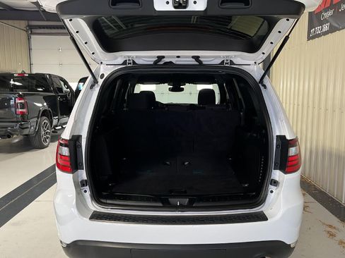 Used 2023 Dodge Durango SXT image 10