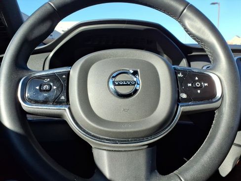 Certified 2023 Volvo XC90 B6 Plus w/ Protection Package Premier image 28