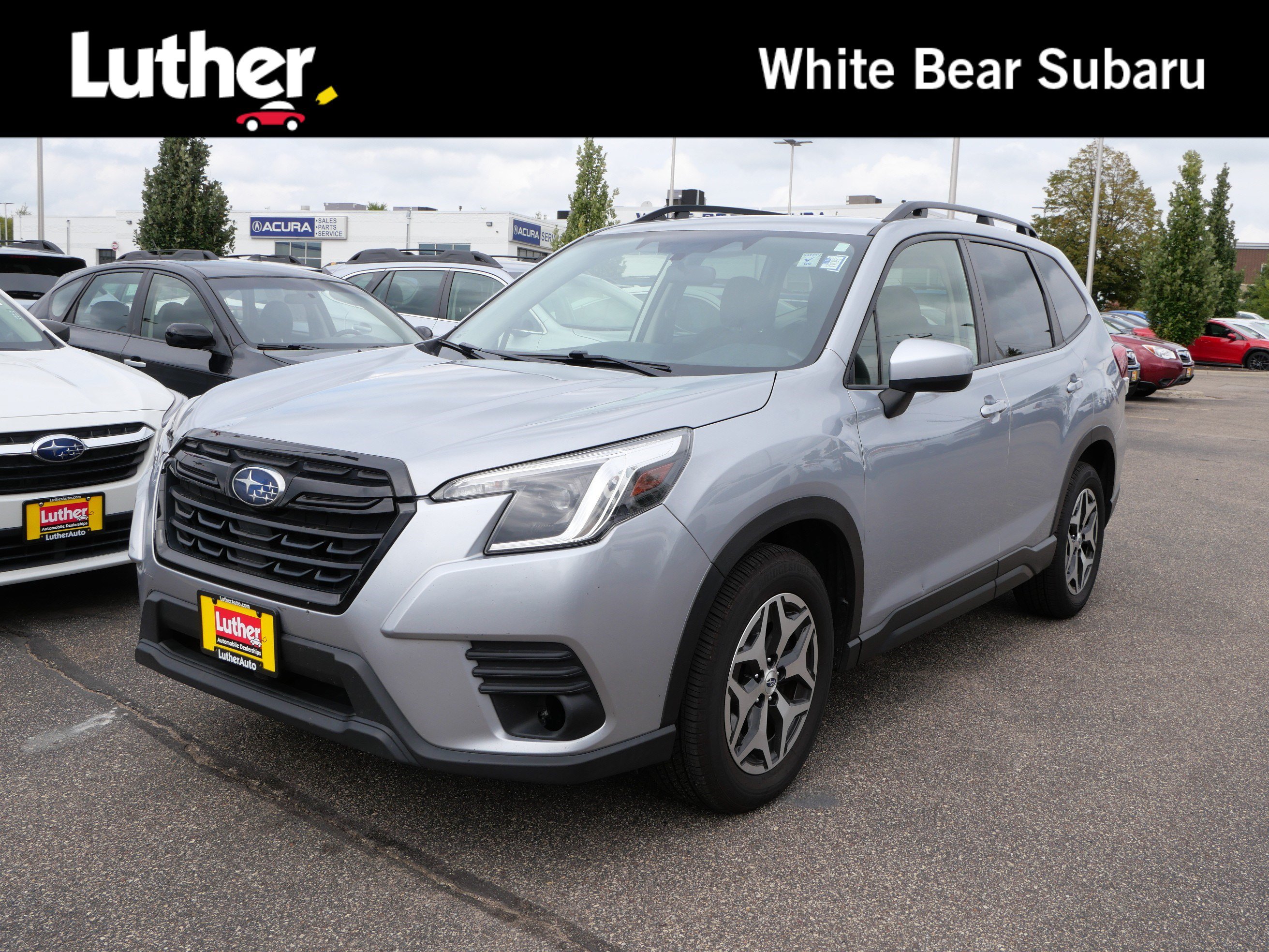 Used 2023 Subaru Forester Premium AWD/4WD image 1