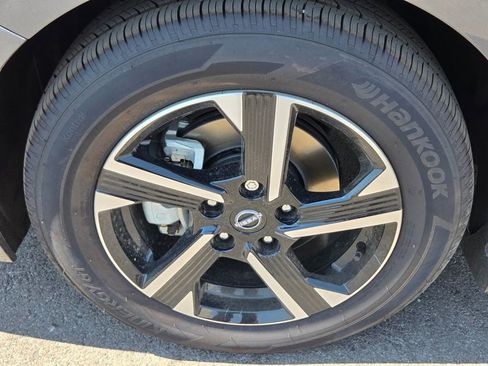 New 2025 Nissan Sentra SV w/ All-Weather Package image 5