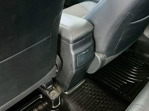 Used 2015 Toyota Corolla S image 28